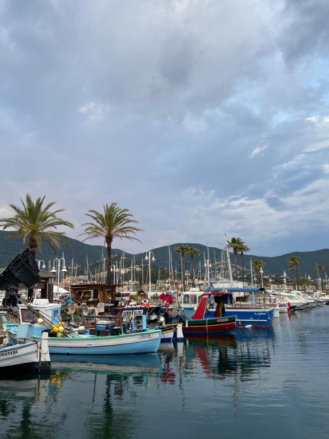 Studio 150 m de plage Golfe de Saint-Tropez Cavalaire-sur-Mer Buitenkant foto